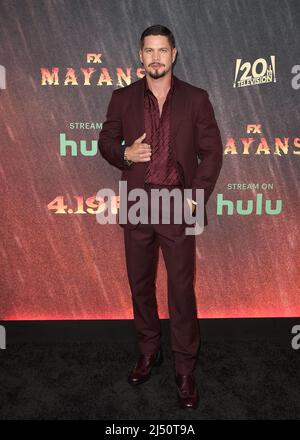 Los Angeles, Stati Uniti. 18th Apr 2022. JD Pardo camminando sul tappeto rosso alla prima stagione 4 di FX 'Mayans M.C.' ai Goya Studios di Los Angeles, CA il 18 aprile 2022. (Foto di Scott Kirkland/Sipa USA) Credit: Sipa USA/Alamy Live News Foto Stock