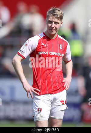 Rotherham United's Jamie Lindsay durante la partita della Sky Bet League One all'AESSEAL New York Stadium di Rotherham. Data foto: Sabato 16 aprile 2022. Foto Stock