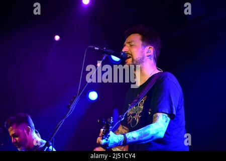 Frank Turner in performance al Fleece di Bristol. REGNO UNITO. Aprile 16, 2022 Foto Stock