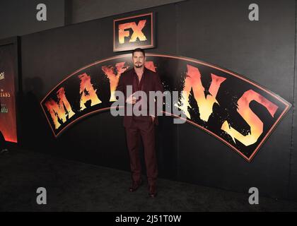 JD Pardo camminando sul tappeto rosso alla prima stagione 4 di FX 'Mayans M.C.' ai Goya Studios di Los Angeles, CA il 18 aprile 2022. (Foto di Scott Kirkland/Sipa USA) Foto Stock