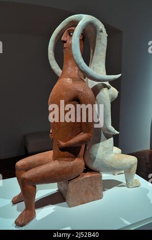 Scultura del famoso artista portoghese Jorge Vieira nel museo di Beja. Alentejo, Portogallo Foto Stock