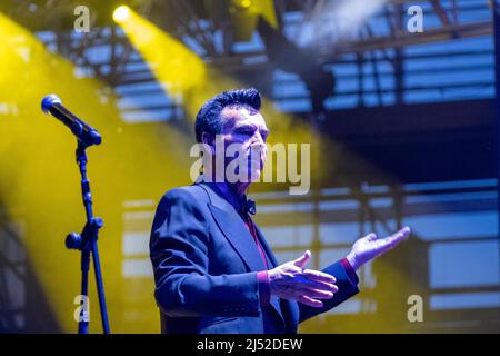 Verona, Italia. 28th Lug 2021. La band italiana Extraliscio in concerto dal vivo al Teatro Romano di Verona per 'e' bello perdersi tour' Foto Stock