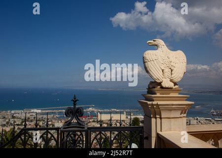 Giardini Bahá'í Haifa - balcone (luogo Santo Bahá'í) Foto Stock