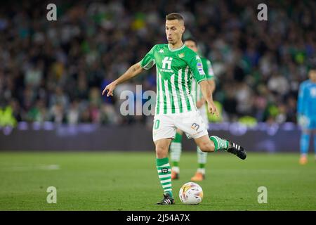 Sergio Canales of Real Betis durante il campionato spagnolo la Liga partita di calcio tra Real Betis ed Elche CF il 19 aprile 2022 allo stadio Benito Villamarin di Siviglia, Spagna - Foto: Joaquin Corchero/DPPI/LiveMedia Foto Stock