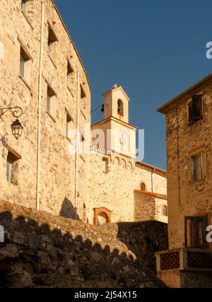 Église Saint-Barthélemy de Bélesta, la chiesa del villaggio di Bélesta, Francia Foto Stock