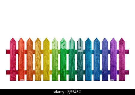 Colorato recinto di legno isolato su bianco con sentiero di taglio Foto Stock