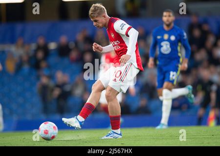 Londra, Regno Unito. 20th Apr 2022. Emile Smith Rowe of Arsenal durante la partita della Premier League tra Chelsea e Arsenal a Stamford Bridge, Londra, Inghilterra, il 20 aprile 2022. Foto di Salvio Calabrese. Solo per uso editoriale, licenza richiesta per uso commerciale. Nessun utilizzo nelle scommesse, nei giochi o nelle pubblicazioni di un singolo club/campionato/giocatore. Credit: UK Sports Pics Ltd/Alamy Live News Foto Stock