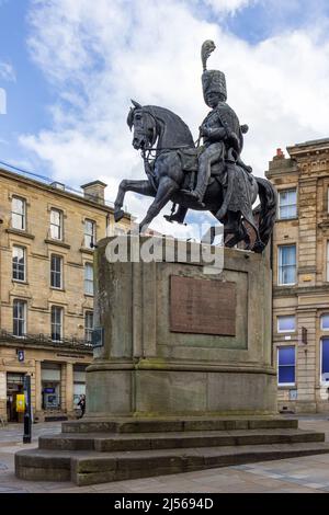 La statua del Marchese di Londonderry (Charles William Vane Stewart) del 3rd si trova a Durham Market Place, Inghilterra. Foto Stock