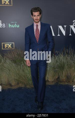 Hollywood, Stati Uniti. 20th Apr 2022. Andrew Garfield partecipa alla prima di FX 'Under the Banner of Heaven' all'Hollywood Athletic Club il 20 aprile 2022 a Hollywood, California. Foto: Crash/imageSPACE/Sipa USA Credit: Sipa USA/Alamy Live News Foto Stock