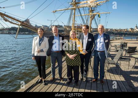 Stoccolma, Svezia il 21 aprile 2022. La Principessa Corona Vittoria di Svezia al seminario Expedition Baltic Seas di Stoccolma, Svezia, il 21 aprile 2022. Photo by Peter Grannby/Stella Pictures/ABACAPRESS.COM Credit: Abaca Press/Alamy Live News Foto Stock