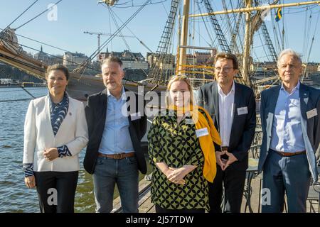Stoccolma, Svezia il 21 aprile 2022. La Principessa Corona Vittoria di Svezia al seminario Expedition Baltic Seas di Stoccolma, Svezia, il 21 aprile 2022. Photo by Peter Grannby/Stella Pictures/ABACAPRESS.COM Credit: Abaca Press/Alamy Live News Foto Stock