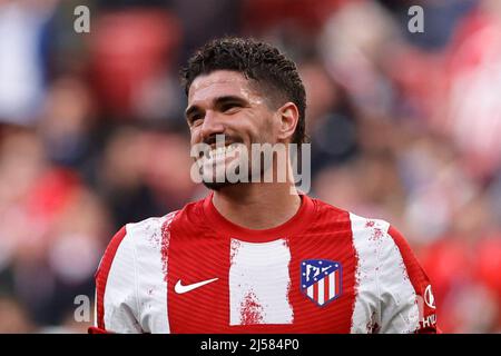 Rodrigo de Paul di Atletico de Madrid durante la partita la Liga tra Atletico de Madrid e Granada CF disputata allo stadio Wanda Metropolitano il 20 aprile 2022 a Madrid, Spagna. (Foto di Ruben Albarran / PRESSINPHOTO) Foto Stock