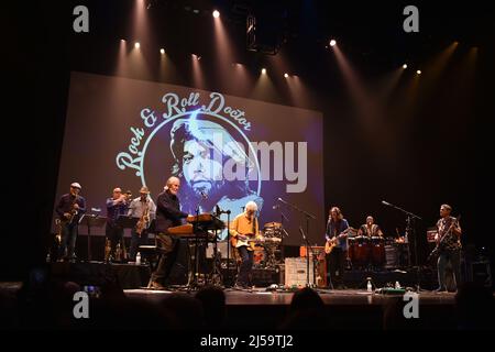 Aprile 20, 2022, Virginia Beach, Virginia, USA: LITTLE FEAT porta alcuni folk e blues per la gente al Sandler Center in Virginia Beach, Virginia 20 Aprile 2022..Â© Jeff Moore (Credit Image: © Jeff Moore/ZUMA Press Wire) Foto Stock