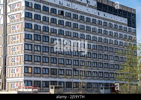 Cantiere del Campus comunitario, qui 737 appartamenti per studenti, di 20 metri quadrati ciascuno, sono in costruzione, completamente arredati, in construzione modulare Foto Stock