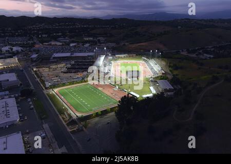 Una vista aerea di Hilmer Lodge Stadium, il sito del 62nd. Mt. San Antonio College Relays e i Giochi d'oro USATF, sabato 16 aprile 2022, in W. Foto Stock