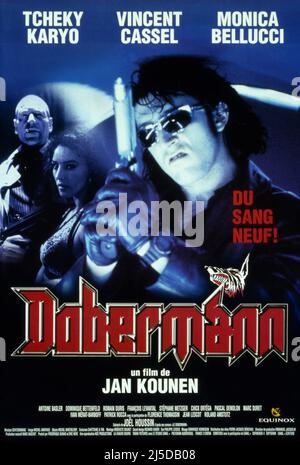 Dobermann anno : 1997 Francia Direttore : Jan Kounen Tchéky Karyo, Vincent Cassel, Monica Bellucci Poster francese Foto Stock