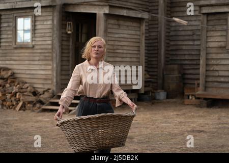 The Power of the Dog Year : 2021 New Zealand / UK / Canada / Australia Director : Jane Campion Kirsten Dunst Foto Stock