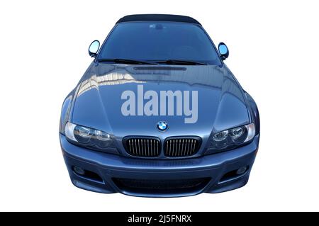 Vecchia BMW M3 blu metallico, auto di lusso a Istanbul città, ottobre 06 2011 Istanbul Pendik Turchia usato mercato auto Foto Stock