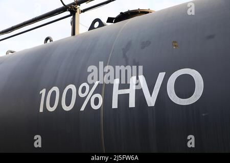 Stazione di rifornimento Energifabriken. Pompe con il testo 100% HVO da Neste My può essere visto qui. Foto Stock