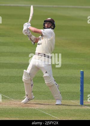 Londra, Regno Unito. 23rd Apr 2022. 23 aprile 2022. Londra, UK. Come Surrey prendere Somerset nel campionato della contea al Kia Oval, giorno tre David Rowe/Alamy Live News Credit: David Rowe/Alamy Live News Foto Stock