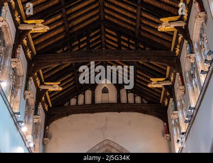 TUTTI I SANTI CURCH, LEIGHTON BUZZARD, LETTI. Foto Stock