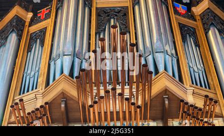 TUTTI I SANTI CURCH, LEIGHTON BUZZARD, LETTI. Foto Stock