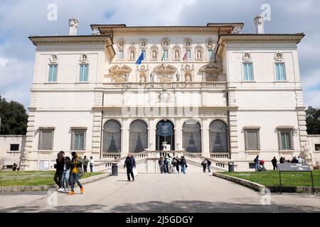 Ingresso alla Galleria Borghese di Villa Borghese a Roma Foto Stock