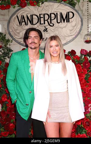 Tom Sandoval, Ariana Madix partecipa a VANDERPUMP A PARIS Grand Opening Paris Hotel & Casino Las Vegas, NV 21 aprile 2022 Foto Stock