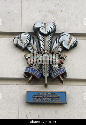 Prince of Wales Feathers al Pall Mall di Londra Foto Stock