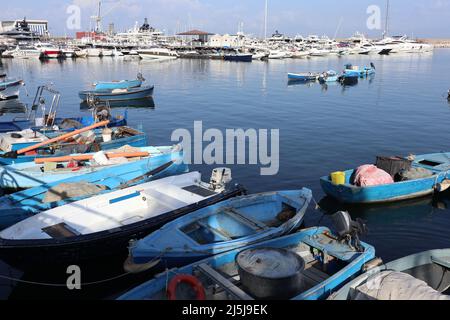 Castellammare di Stabia - Barche al porto turistico Foto Stock
