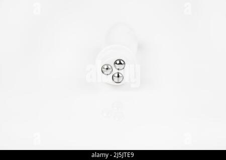 Applicatore di collagene dalle rughe intorno agli occhi e alle labbra Foto Stock