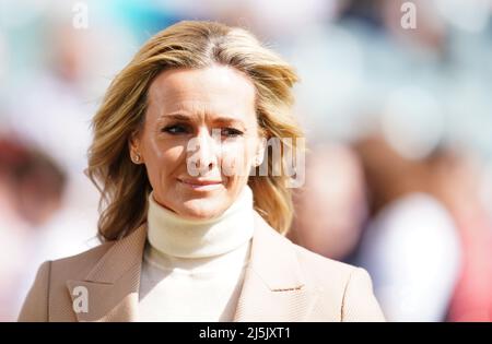 Il presentatore della BBC Sport Gabby Logan prima della partita delle sei Nazioni delle Donne TikTok al Mattioli Woods Welford Road Stadium di Leicester. Data foto: Domenica 24 aprile 2022. Foto Stock