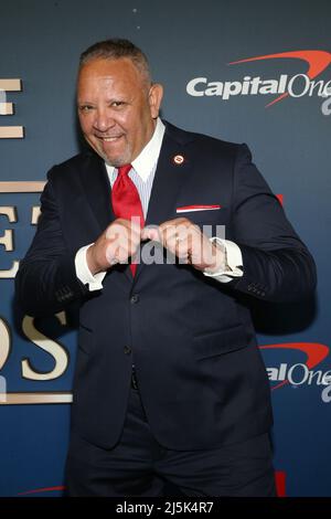 HOLLYWOOD, CA - APRILE 23: Marc Morial ai Trumpet Awards 2022 al Dolby Theatre di Hollywood, California, il 23 Aprile 2022. Credito: Faye Sadou/MediaPunch Foto Stock