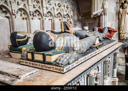 Tomba di Sir Robert Townshend costruita nel 1581 nella chiesa di St Laurence Ludlow. La chiesa stessa è stupefacente, sicuramente una delle migliori chiese inglesi. Foto Stock