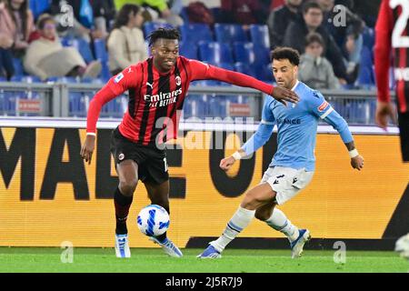 Roma, Italia. 24th Apr, 2022. Durante il Campionato Italiano di Calcio una partita 2021/2022 tra SS Lazio e AC Milano allo Stadio Olimpico di Roma il 24 aprile 2022. Credit: Independent Photo Agency/Alamy Live News Foto Stock