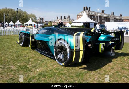 Aston Martin Valkyrie al Salon Prive di Londra ha tenuto al Royal Hospital Chelsea Foto Stock