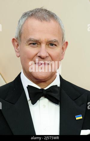 Londra, Regno Unito. 25th Apr 2022. Lunedì 25 aprile 2022 . Hugh Bonneville partecipa alla prima mondiale di Downton Abbey: Una nuova era al Cineworld Leicester Square Credit: Julie Edwards/Alamy Live News Foto Stock