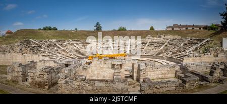 Foto panoramica del primo teatro antico di Larissa , Grecia Foto Stock