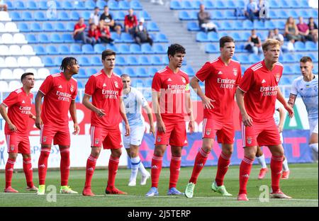 Kiev, Ucraina - 14 settembre 2021: Benfica U19 giocatori in azione durante la partita della UEFA Youth League contro FC Dynamo Kyiv U19 allo stadio Valeriy Lobanovskiy di Kiev, Ucraina Foto Stock