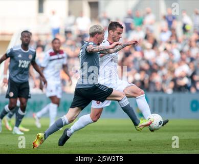 Stadio Moccagatta di Alessandria, Italia, 25/04/2022, Simone Corazza degli Stati Uniti Alessandria Calcio durante la Serie B italiana, partita di calcio tra noi Alessandria e Reggina 1924, allo Stadio Moccagatta di Alessandria, Italia, Photo Nderim Kaceli Foto Stock