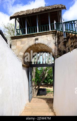 Ambohimanga è una collina e tradizionale insediamento reale fortificato (rova) in Madagascar. Foto Stock