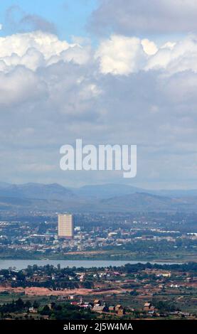 Viste dalla collina reale di Ambohimanga situata a nord della capitale Antananarivo in Madagascar. Foto Stock