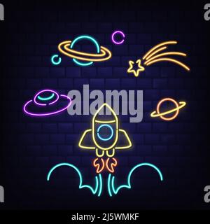 Icone spazio neon set, razzo, ufo, Saturno pianeta e segni cometa, rachetship con fiamma, incandescente luce fluorescente su muro di mattoni scuri. Bar, nightclub Illustrazione Vettoriale