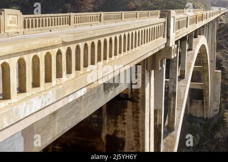 Rocky Creek Bridge in Big Sur, California Foto Stock
