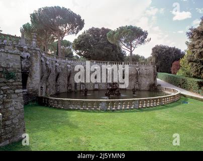 Bagnaia, Villa Lante, Gartenanlage, Pegasusbrunnen, Gesamtansicht Foto Stock