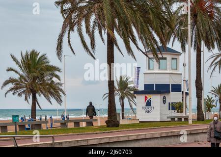 Ufficio informazioni e turismo a Playa De l'Ahuir, Gandia, Costa Blanca, Valencia, Spagna, Europa Foto Stock