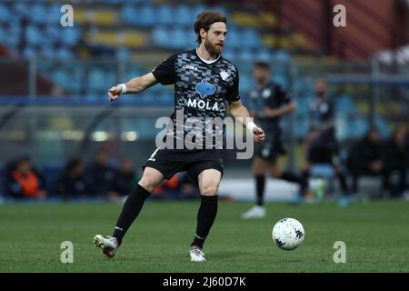 Stadio Giuseppe Sinigaglia, Como, 25 aprile 2022, Matteo Solini (Como 1907) in azione durante il Como 1907 vs LR Vicenza - calcio italiano Serie B Foto Stock