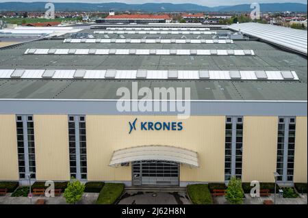 Neutraubling, Germania. 25th Apr 2022. Stabilimento di produzione presso la sede di Krones AG. Credit: Armin Weigel/dpa/Alamy Live News Foto Stock