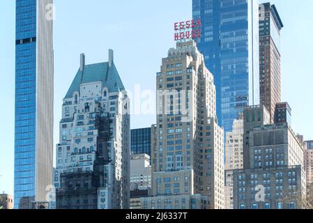 I grattacieli di Midtown Manhattan vicino a Central Park a New York City Foto Stock