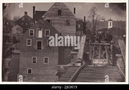 Fine del Ponte dopo l'attacco di Burnside, Fredericksburg, Virginia 1863 Andrew Joseph Russell. Foto Stock